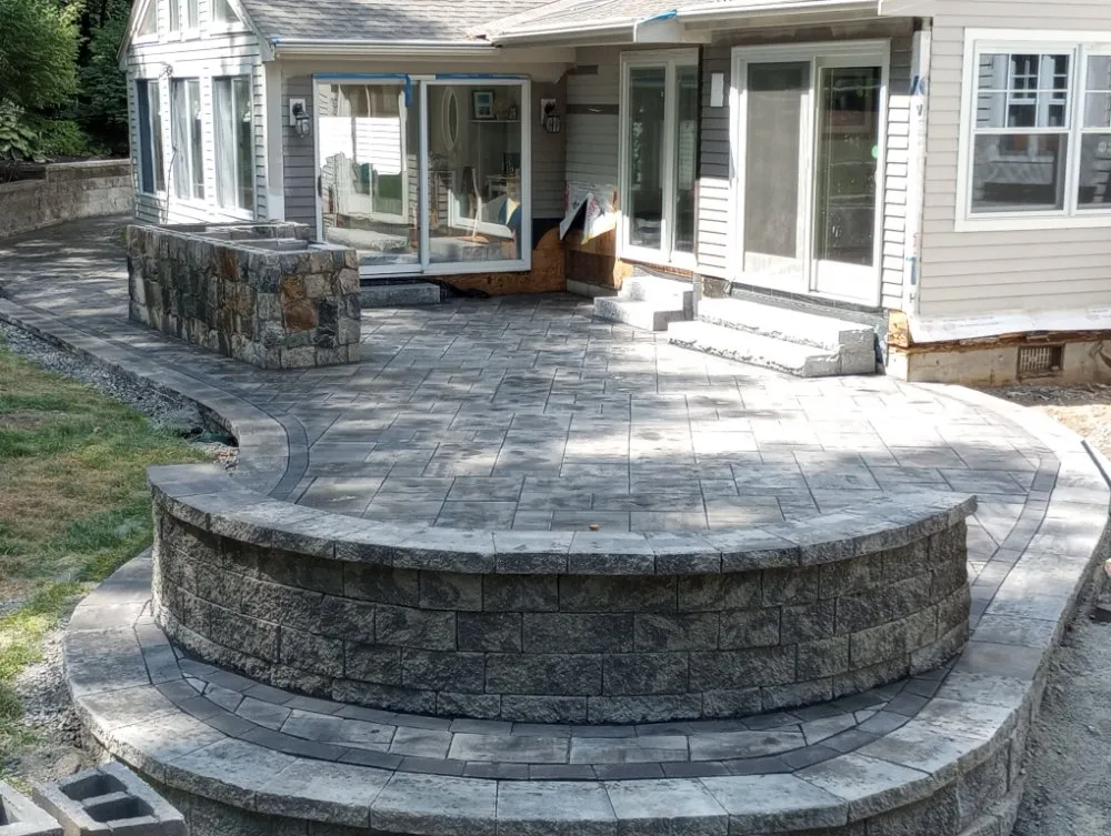 Expert lawn mowing service for beautiful yards across Lowell, MA - CMH Cleydson Masonry