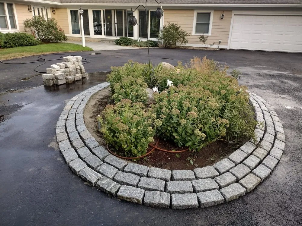 Local landscaping services experts serving Lowell, MA - CMH Cleydson Masonry