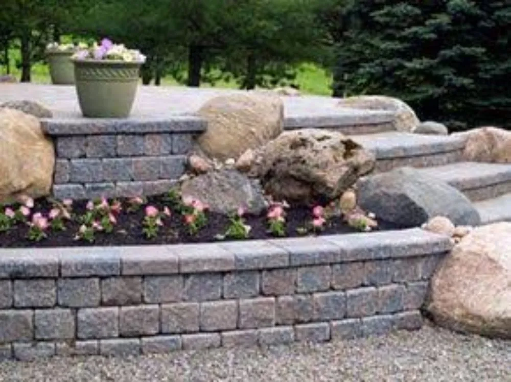 Expert garden landscaping for homes in Moundsville, WV by CMN