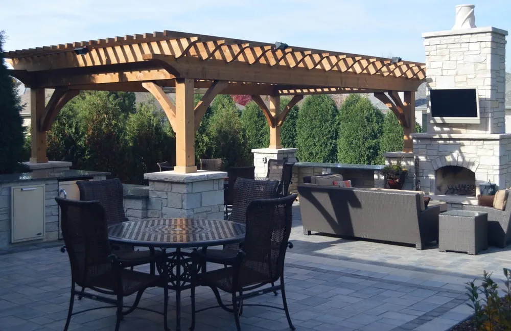 Professional landscaping services experts serving Downers Grove, IL - CMS Landscapes