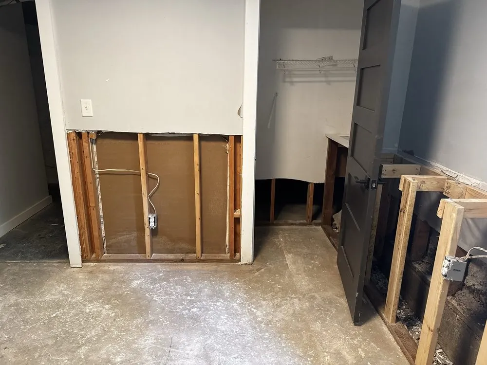 Professional yard cleanup service experts serving Manchester, MO - CMS Restoration