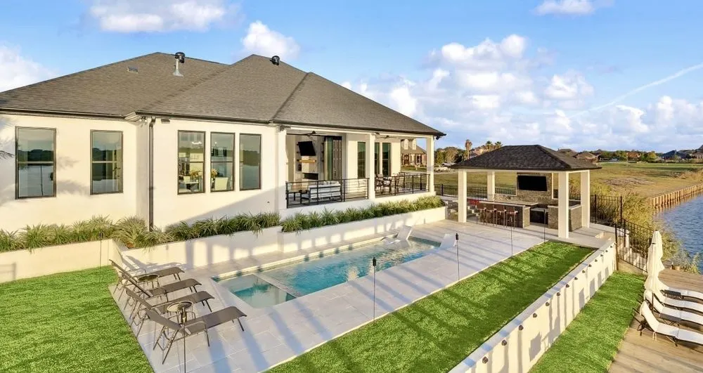 Professional garden landscaping in Hattiesburg, MS - CNA Landscape & Outdoor Construction