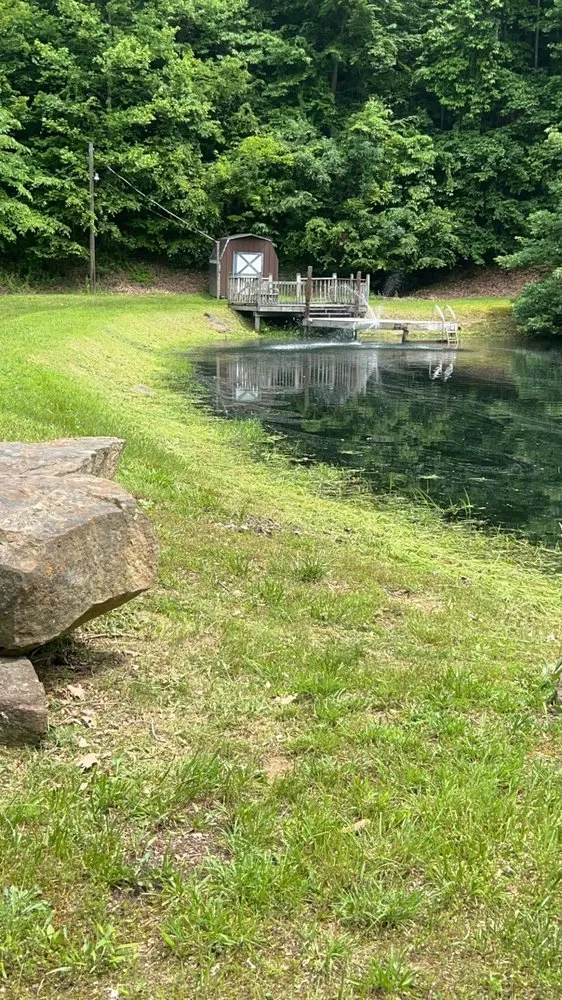 Local lawn mowing service experts serving South Charleston, WV - CNA Landscapes