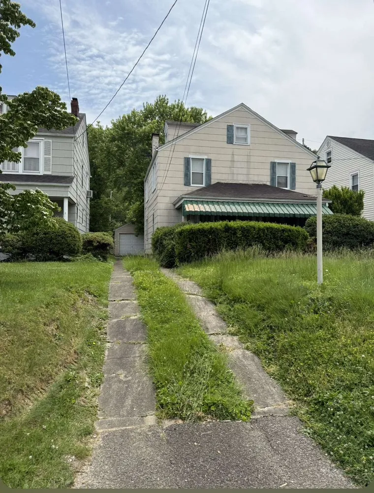 Trusted landscape installation in Charleston, WV - Cna Lawncare