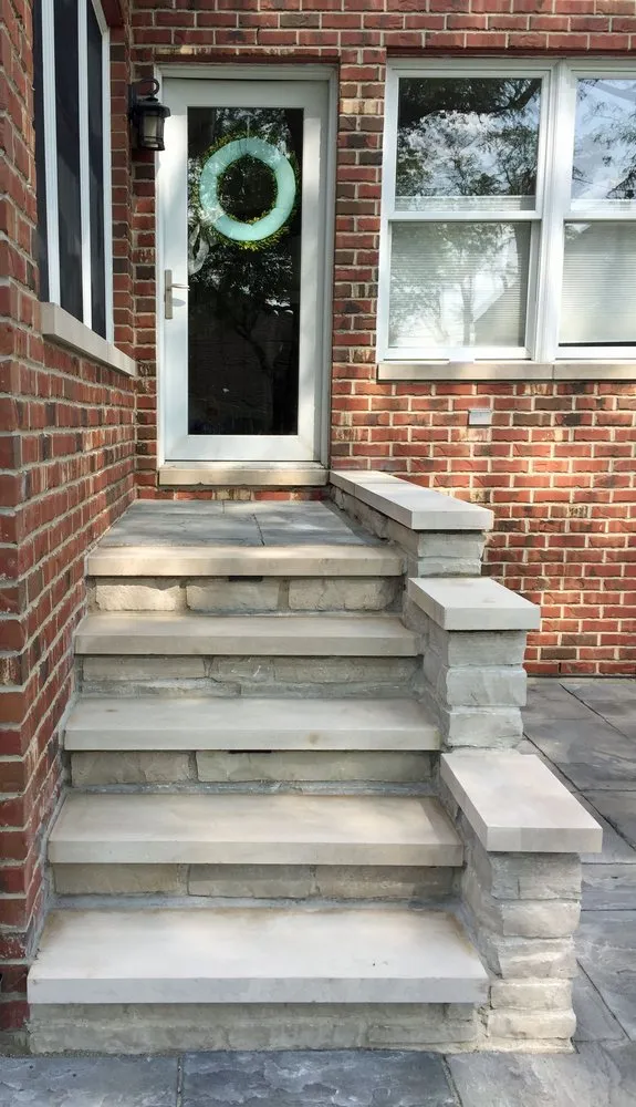 Expert yard cleanup service with custom design in Frankfort, IL by CNC Lawn Care