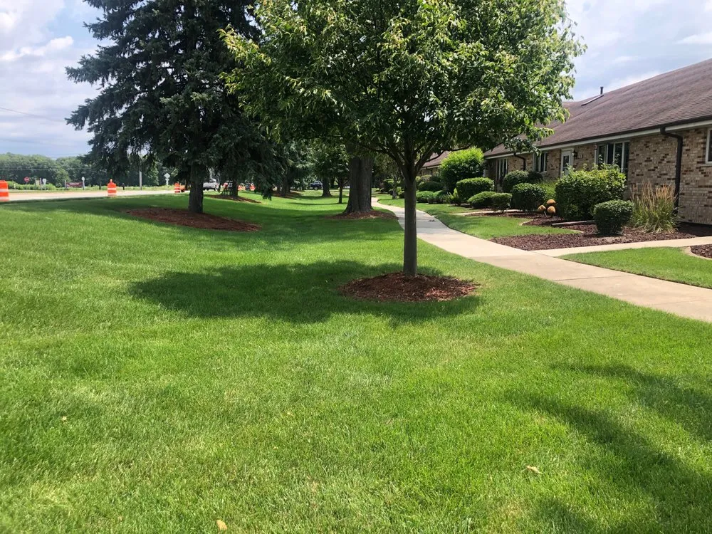 Expert outdoor landscaping in Frankfort, IL - CNC Lawn Care