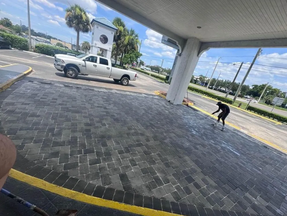 Top-rated landscape installation with custom design in Tampa Bay, FL by CNC Pro