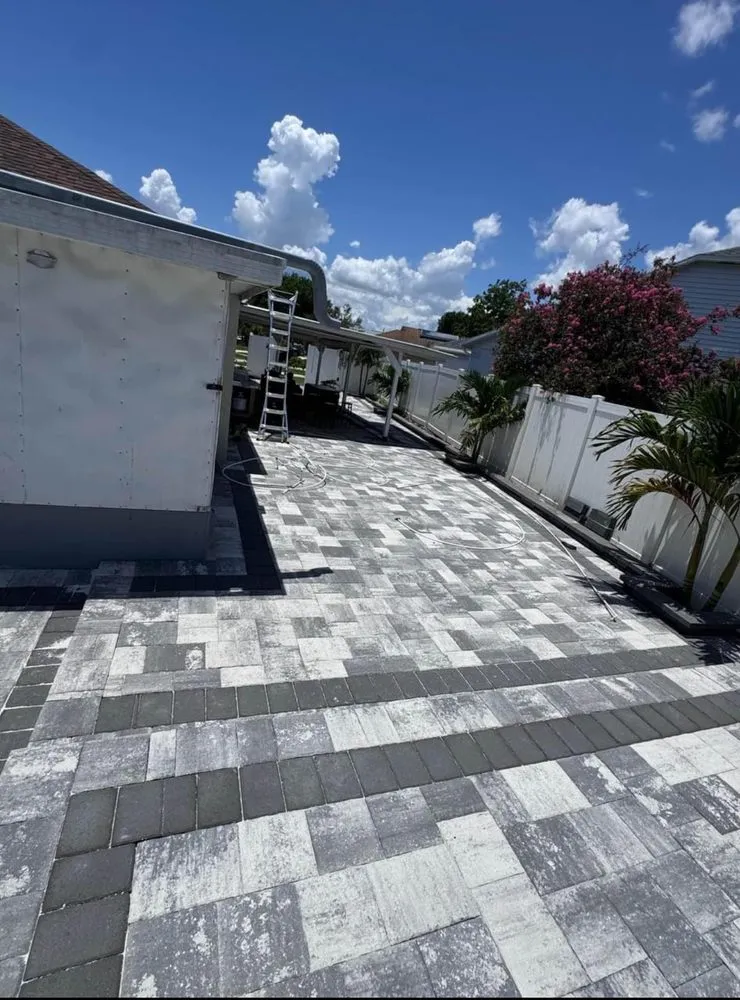 Reliable outdoor landscaping experts serving Tampa Bay, FL - CNC Pro