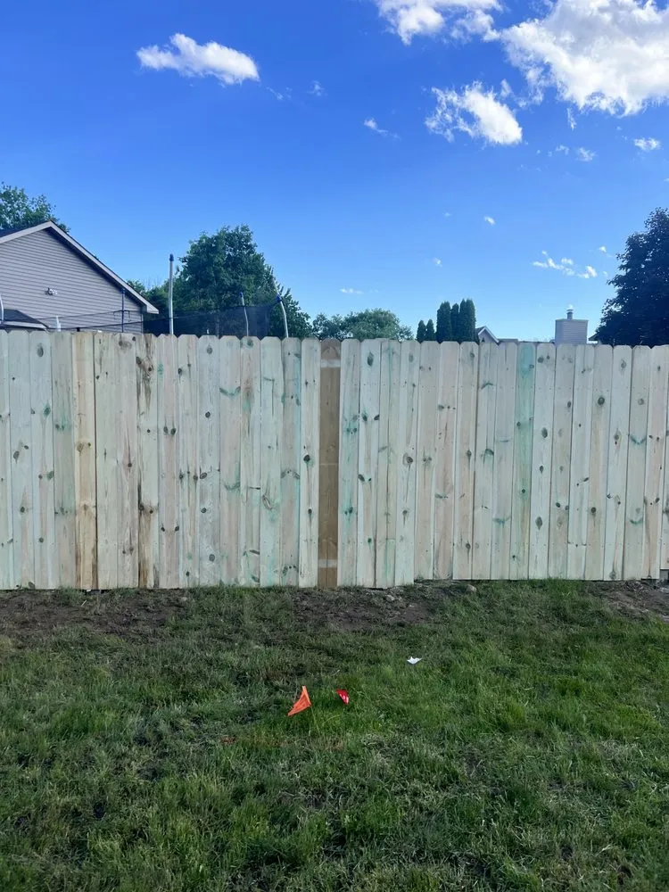 Custom residential landscaping in Jackson, MS by CNH Construction