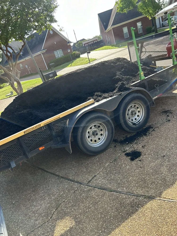 Custom lawn mowing service for homes in Olive Branch, MS by CNT Landscape & Design