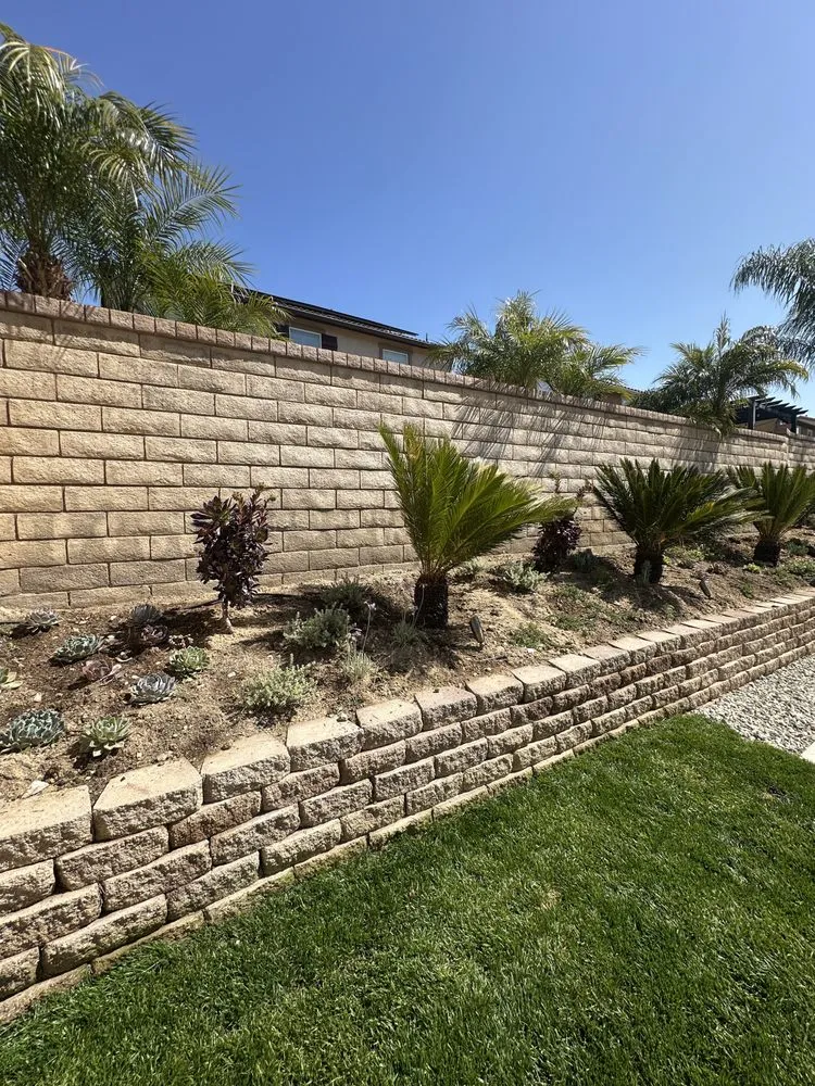 Custom outdoor landscaping in Kagel Canyon, CA - Coast Landworx