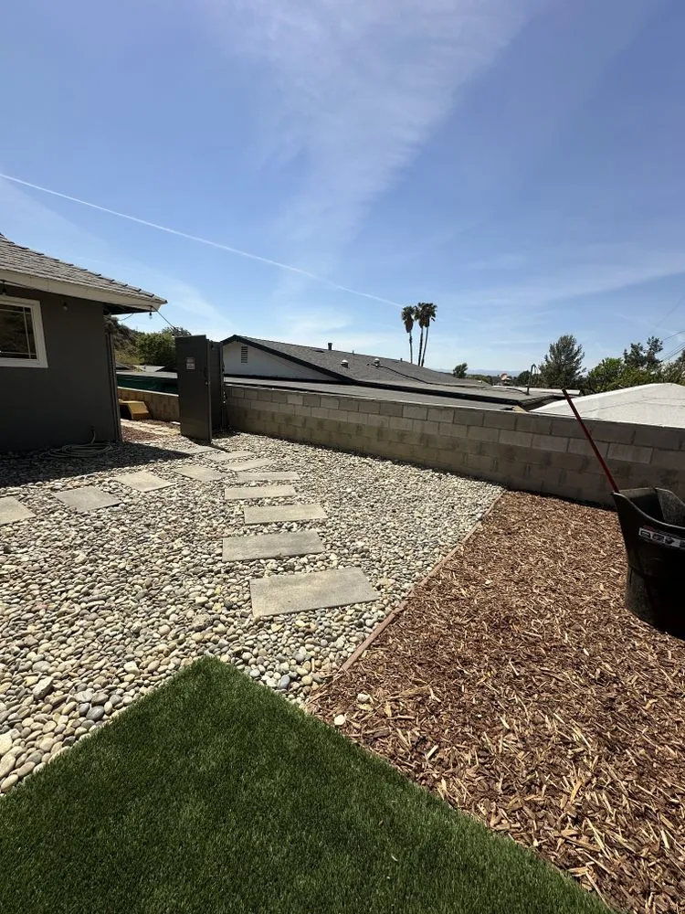 Top-rated lawn care service for year-round maintenance across Kagel Canyon, CA - Coast Landworx