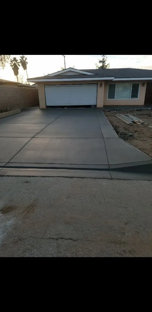 Expert garden landscaping in Highland, CA - Coast Men Construction