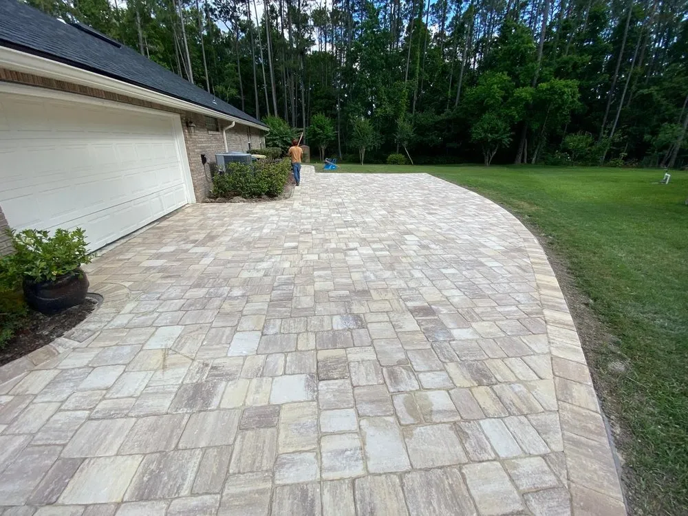 Affordable yard cleanup service experts serving Jacksonville, FL - Coastal Curb Solutions