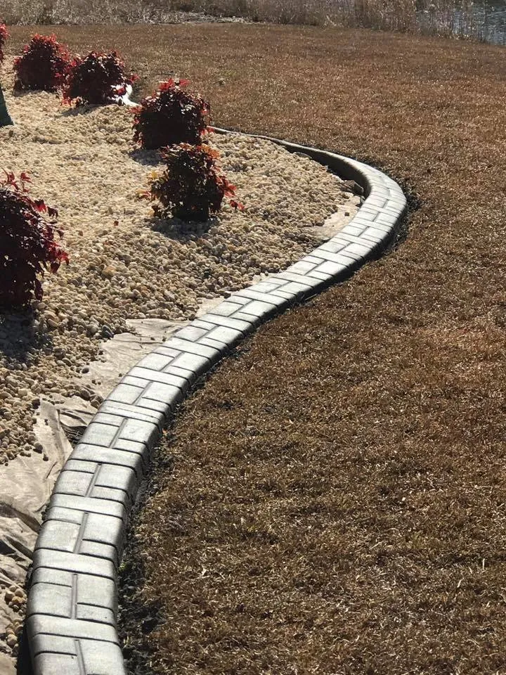 Top-rated lawn mowing service experts serving Myrtle Beach, SC - Coastal Curbs