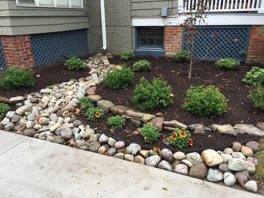 Top-rated outdoor landscaping in Portsmouth, VA by Coastal Edge Landscaping