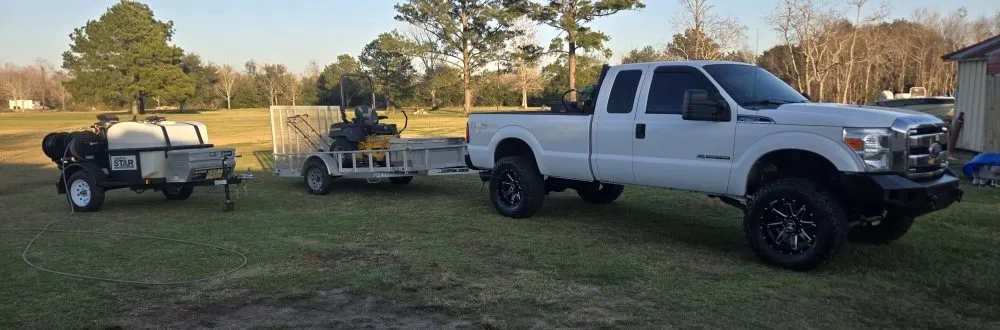 Top-rated yard maintenance near you in Santa Fe, TX by Coastal Flow Pressure Washing & Lawn Care