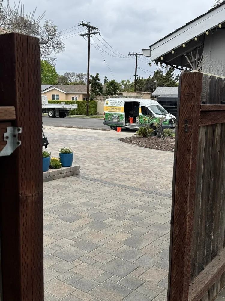 Custom garden landscaping in Anaheim, CA by Coastal Greenscape