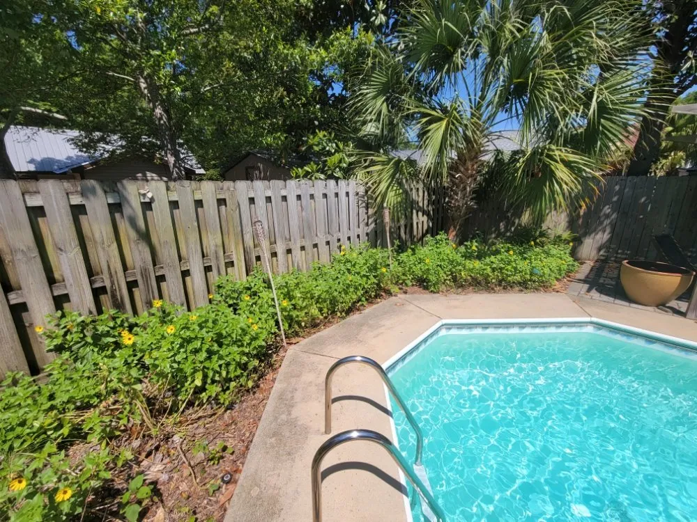 Expert garden landscaping experts serving Gulf Breeze, FL - Coastal Homesteads