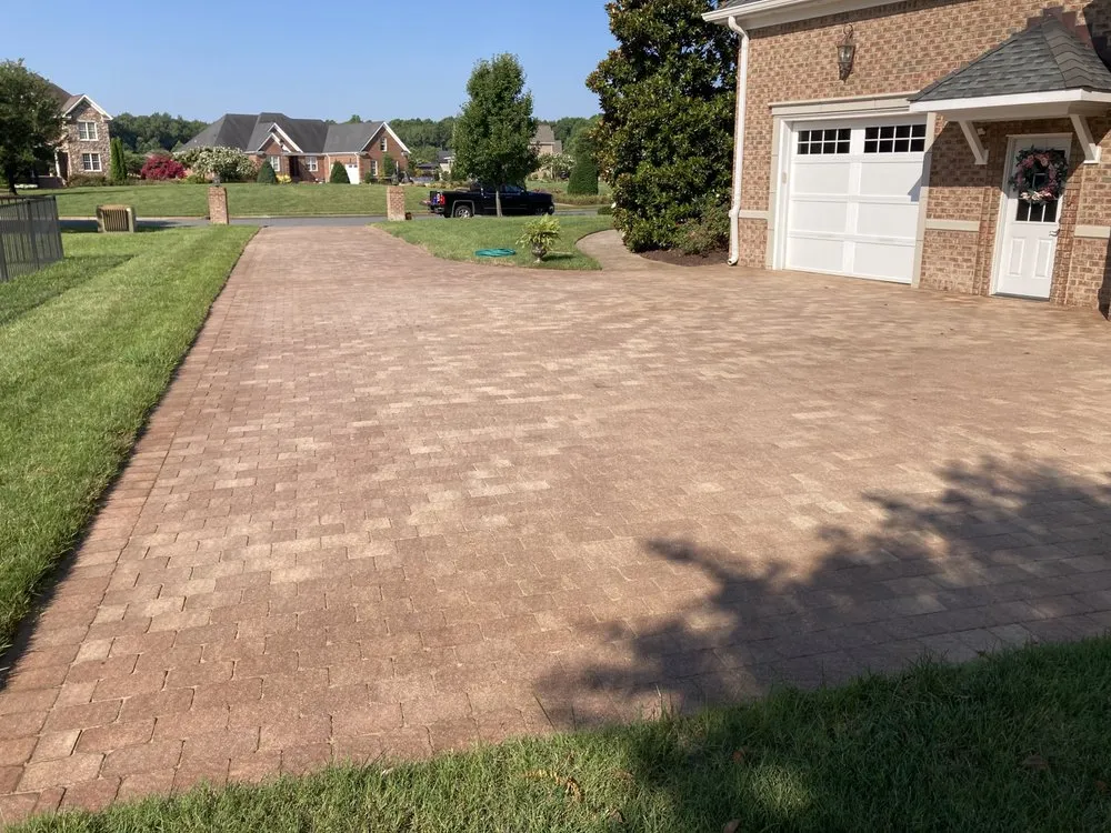 Trusted yard cleanup service in Virginia Beach, VA - Coastal Interlock