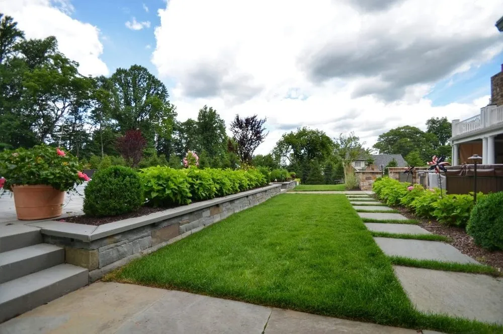 Local residential landscaping for year-round maintenance in Brunswick, GA by Coastal Islandscapes