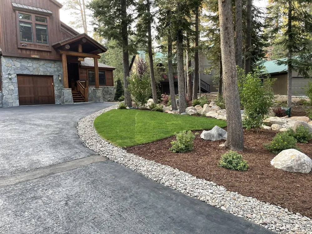 Expert outdoor landscaping in Brunswick, GA by Coastal Islandscapes