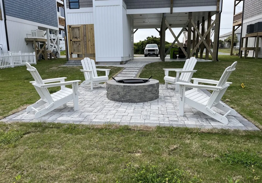 Local landscape design experts serving Sneads Ferry, NC - Coastal Land Worx & Maintenance