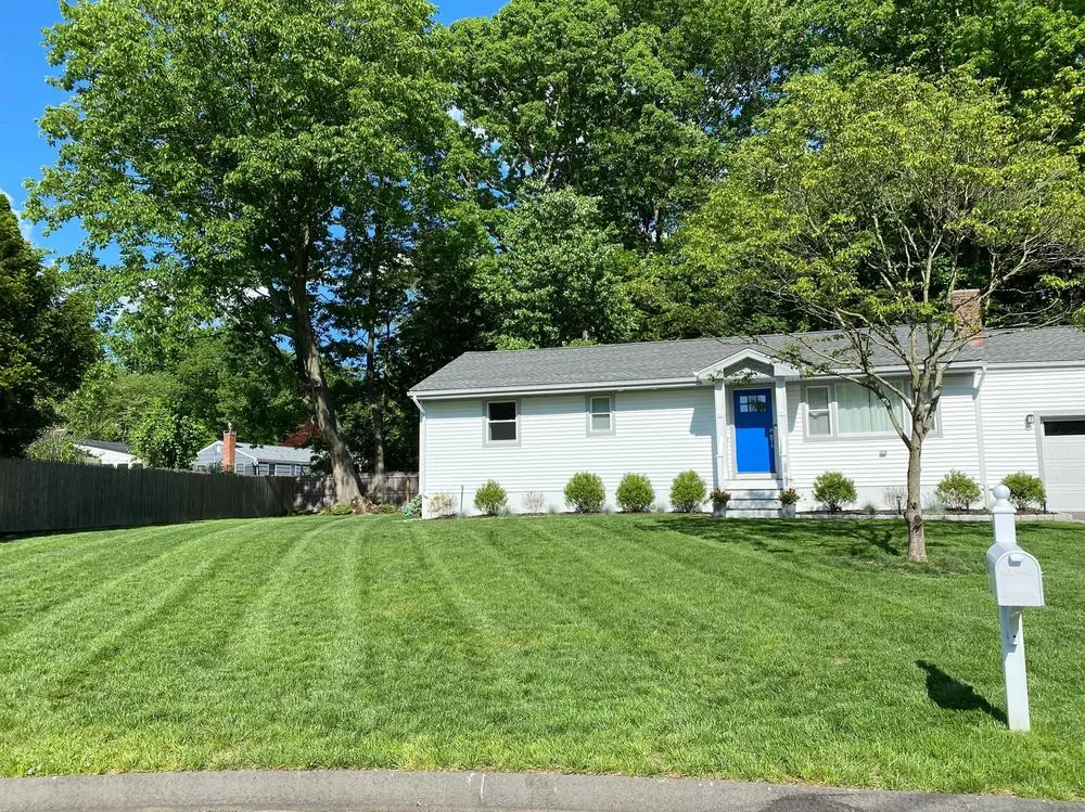 Top-rated yard maintenance in Milford, CT - Coastal Landscaping and Design