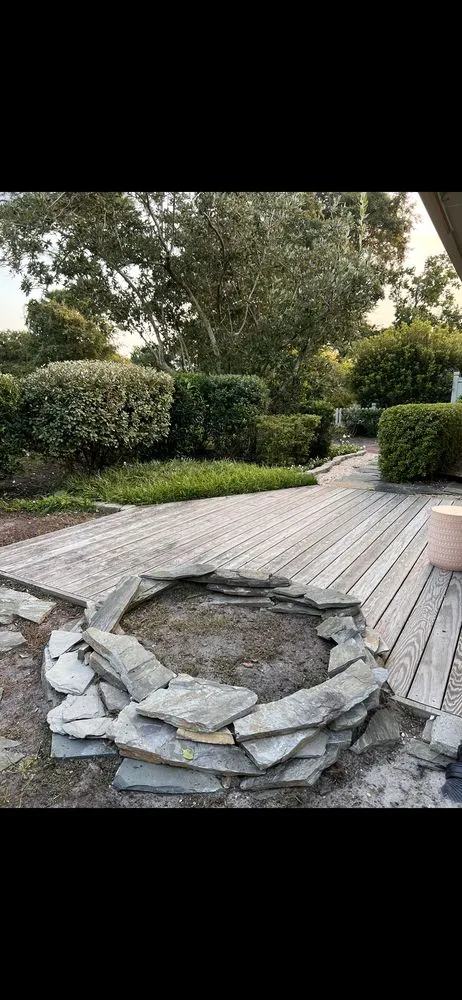 Top-rated lawn care service for residential properties across Wilmington, NC - Coastal Lawn & Garden