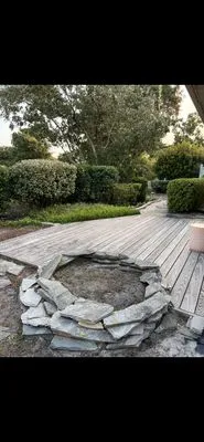 Coastal Lawn & Garden Logo