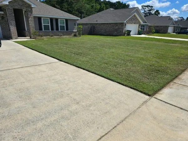 Local lawn care service in Ocean Springs, MS - Coastal Lawn