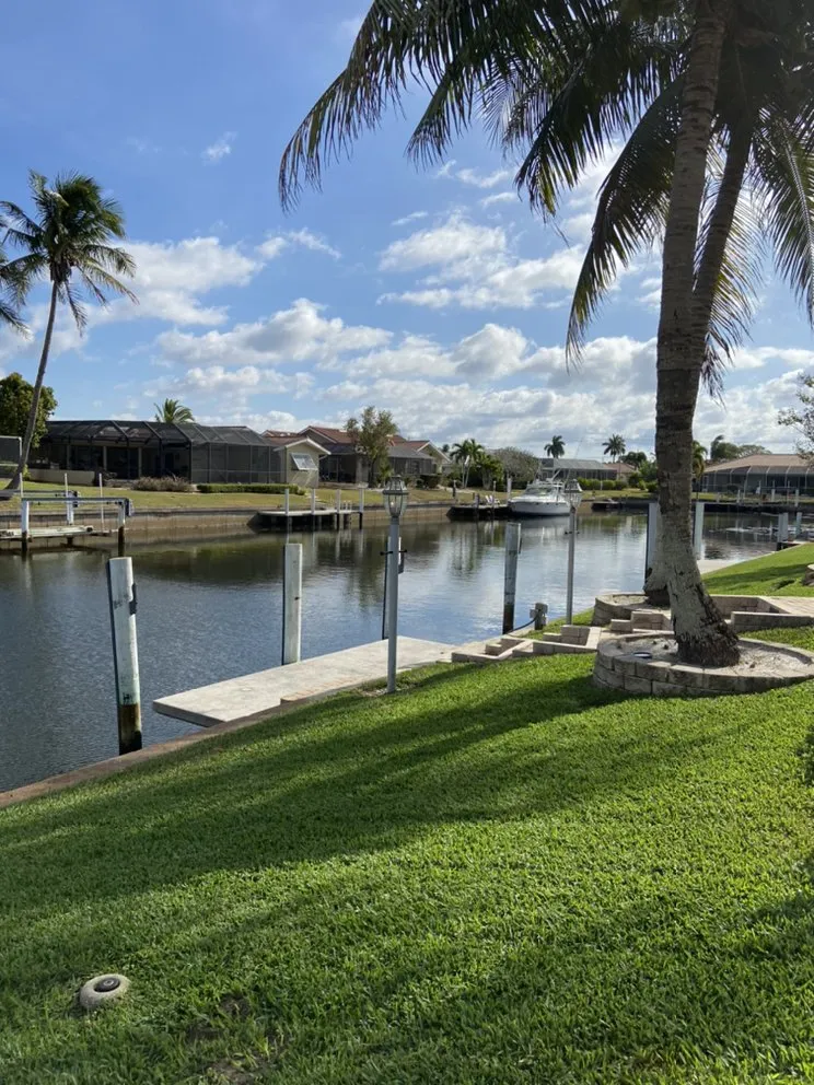 Custom garden landscaping in Punta Gorda, FL by Coastal Lawn Services