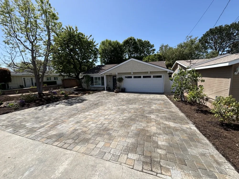 Affordable yard maintenance experts serving Huntington Beach, CA - Coastal Outdoor Services