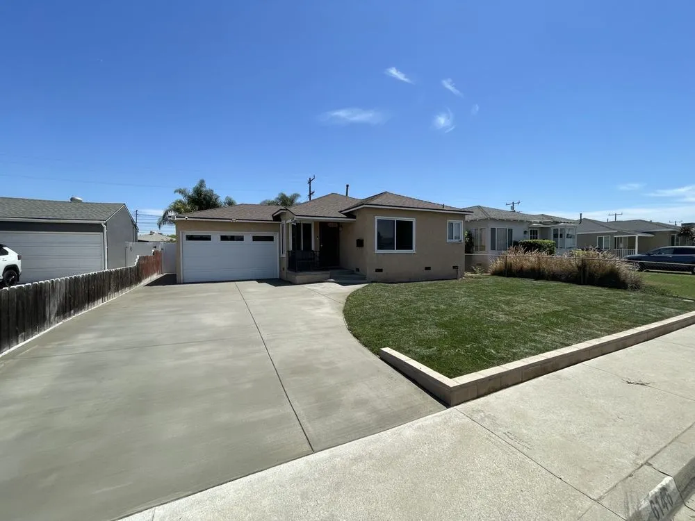 Affordable outdoor landscaping in Huntington Beach, CA - Coastal Outdoor Services