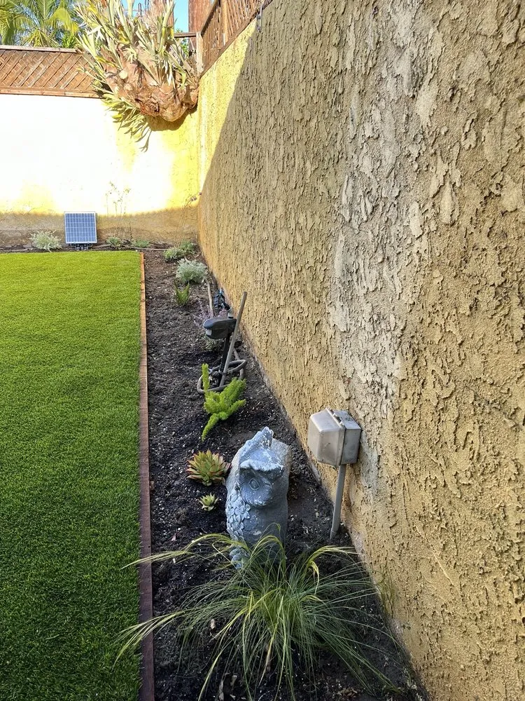 Top-rated lawn care service experts serving Huntington Beach, CA - Coastal Outdoor Services