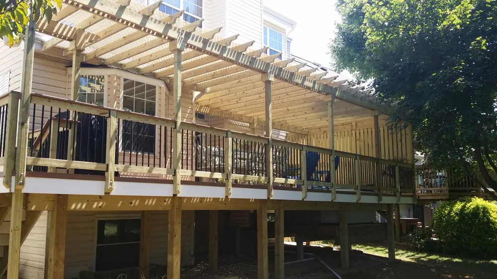 Top-rated yard cleanup service experts serving Edgewater, MD - Coastal Outdoor Spaces