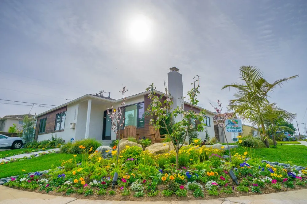 Expert landscape design in Manhattan Beach, CA by Coastal Pacific Landscapes Services Inc.