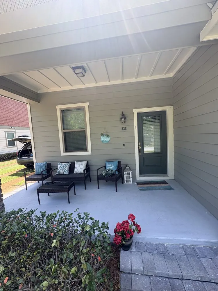 Trusted garden landscaping in Fort Walton Beach, FL by Coastal Shine