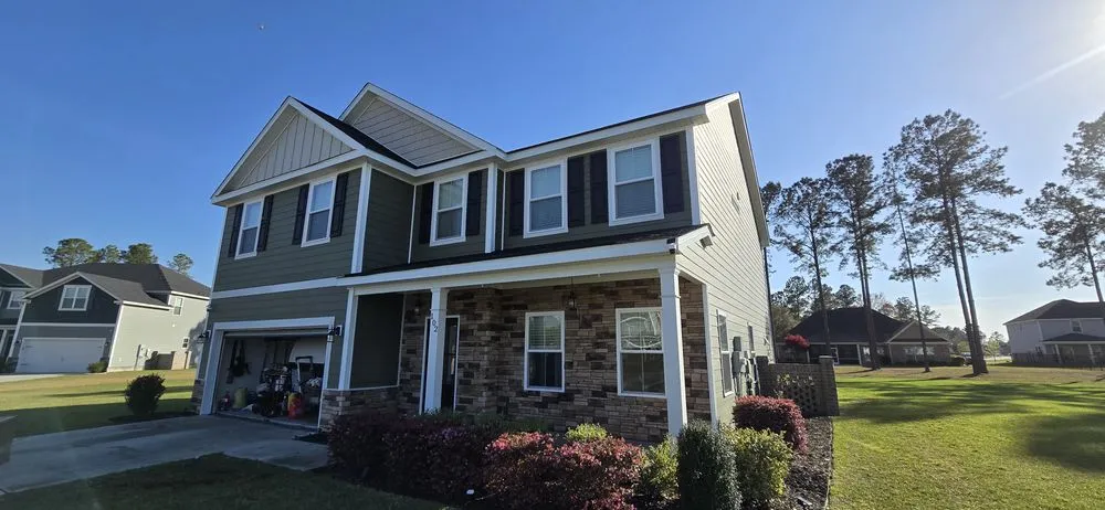 Local garden landscaping experts serving Bloomingdale, GA - Coastal Spray and Landscape