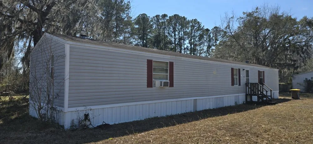 Custom lawn mowing service experts serving Bloomingdale, GA - Coastal Spray and Landscape