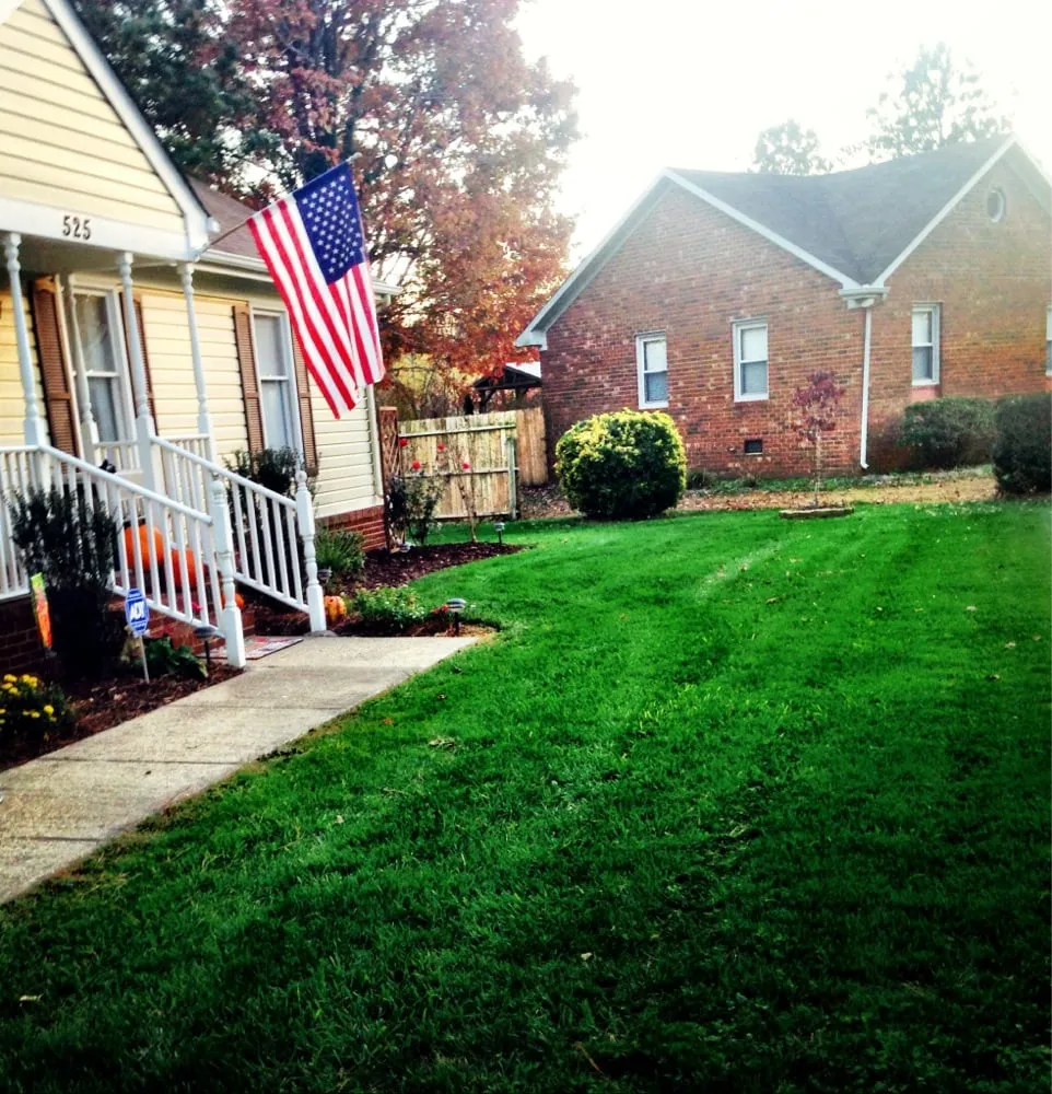 Reliable landscaping services experts serving Suffolk, VA - Coastal Turf
