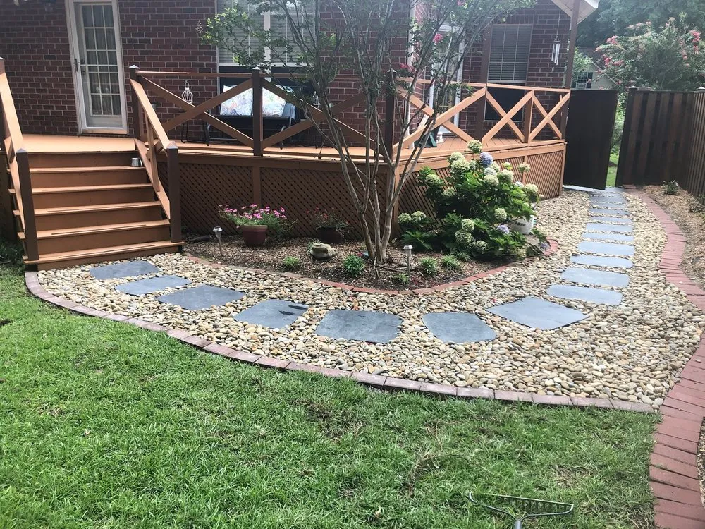 Expert outdoor landscaping in Meggett, SC - Coastal Yard Creations