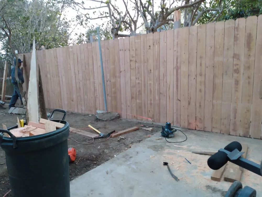 Professional lawn mowing service experts serving Ventura, CA - Coastland landscape paint services