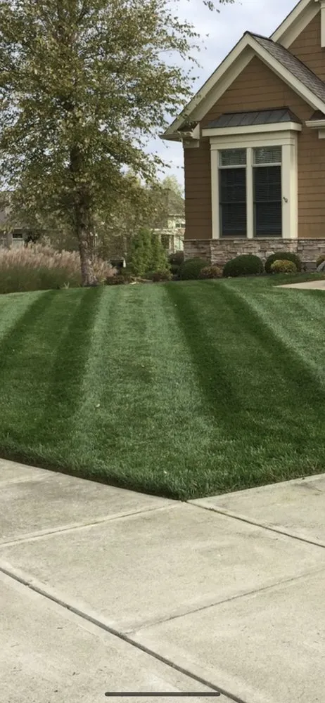 Top-rated yard maintenance with custom design in Hampstead, NC by Coastline Cuts Lawn Care