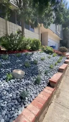 Coastline Landscaping Logo