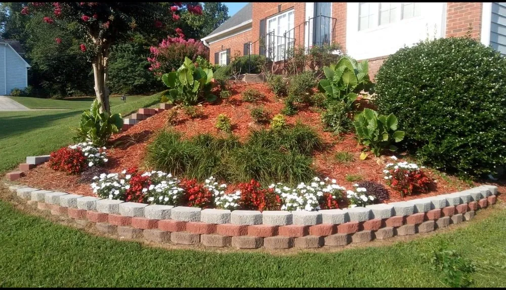 Affordable garden landscaping experts serving Tucker, GA - Coates Cutz Complete Lawn Care