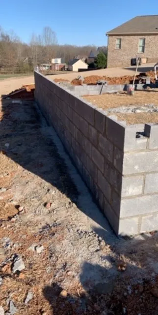 Top-rated lawn care service for beautiful yards in Ardmore, AL by Cobb Concrete and Landscaping