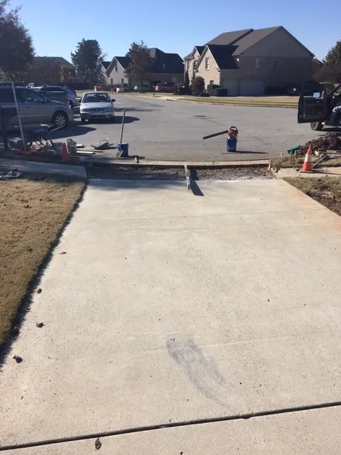 Local landscaping services experts serving Ardmore, AL - Cobb Concrete and Landscaping