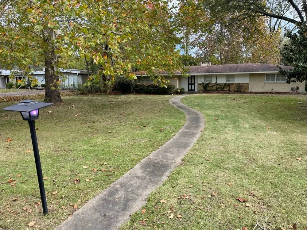 Custom lawn care service in Montgomery, AL by Cobb Lawn Care and Maintenance