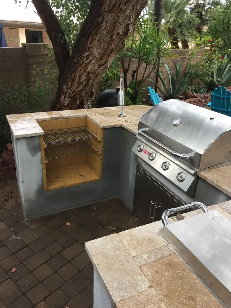 Custom residential landscaping in Phoenix, AZ by Coconut Contracting